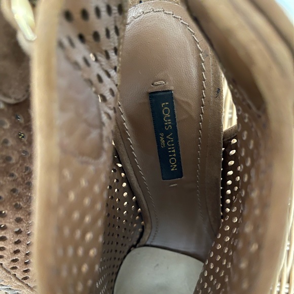 Authentic Louis Vuitton Suede Brown Heels - Picture 7 of 7